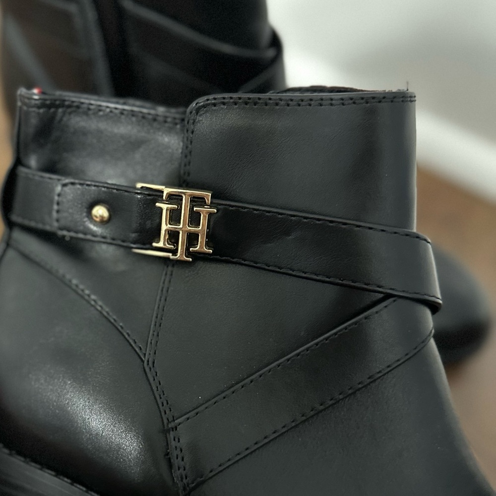 Tommy Hilfiger Black Booties